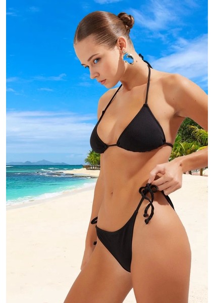Üçgen Bikini Takımı Plaj ve Havuz Için Klora Dayanıklı Şık Detaylı Yaz Koleksiyonu fiyatları