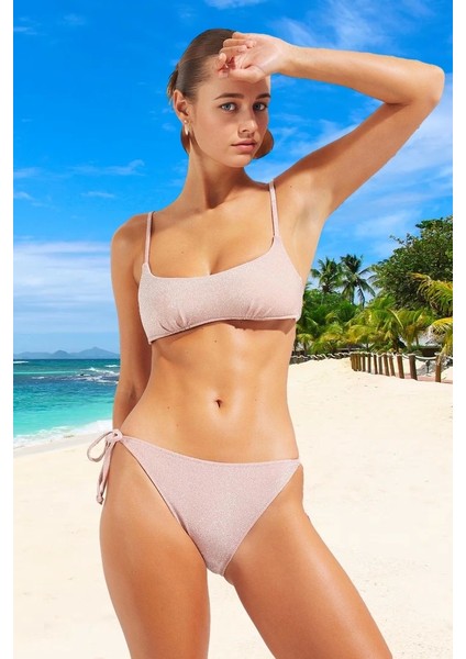 Simli Bikini Takımı Yaz Koleksiyonu Esnek Kumaş Ergonomik Kesim Hızlı Kuruyan Plaj ve Havuz Için