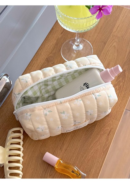 Sarı Buttercream Blossom Küçük Boy Makyaj Çantası, Şık ve Kullanışlı Tasarım
