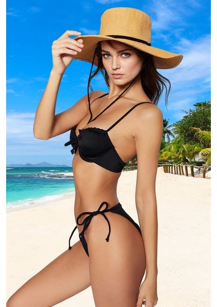 Desenli Bikini Takımı Şık Detaylı Ergonomik Kesim Hızlı Kuruyan Özel Tasarım Premium Kalite