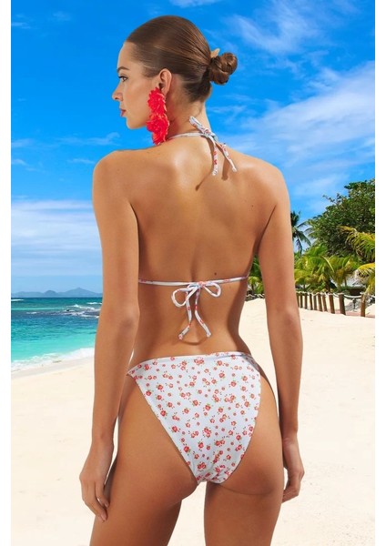 Desenli Üçgen Bikini Takımı Şık Detaylı Su Sporları Için Plaj ve Havuz Ergonomik Kesim fiyatları