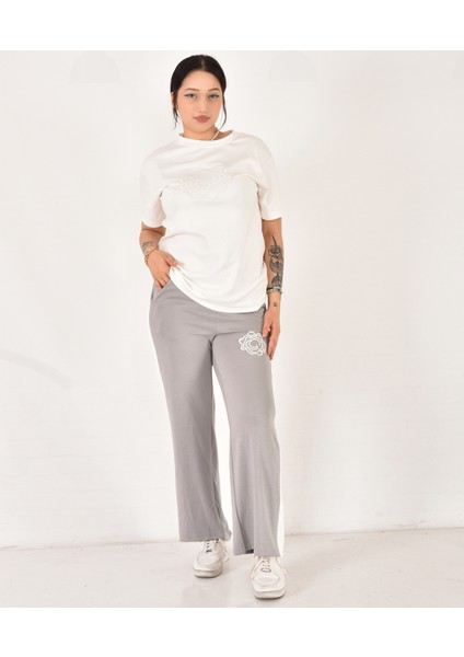 Kadın Gül Nakış Detaylı Modal Takım modelleri