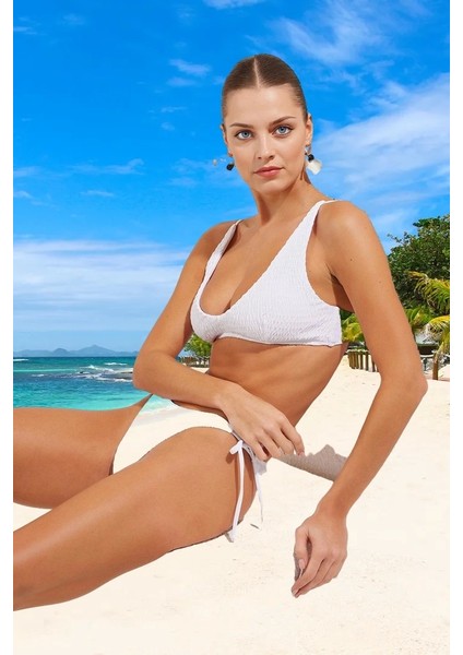 Üçgen Bikini Takımı Yaz Koleksiyonu Plaj ve Havuz Için Hızlı Kuruyan Özel Tasarım fiyatları