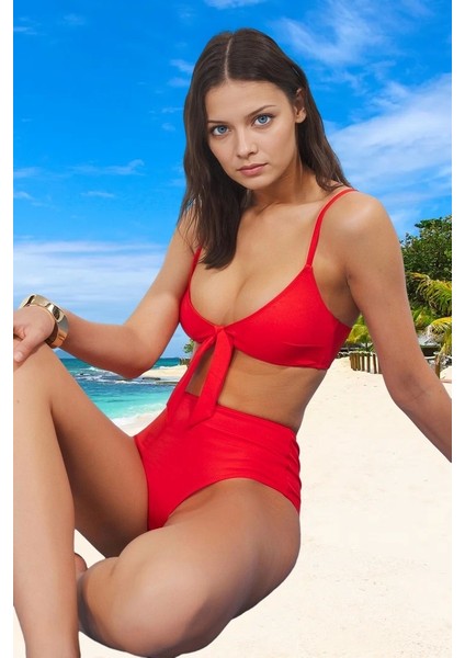 Üçgen Bikini Takımı Yüksek Konfor Özel Tasarım Klora Dayanıklı Ergonomik Kesim Hızlı Kuruyan fiyatları