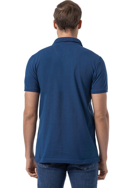 Klasik Polo Yaka T-Shirt fırsatları