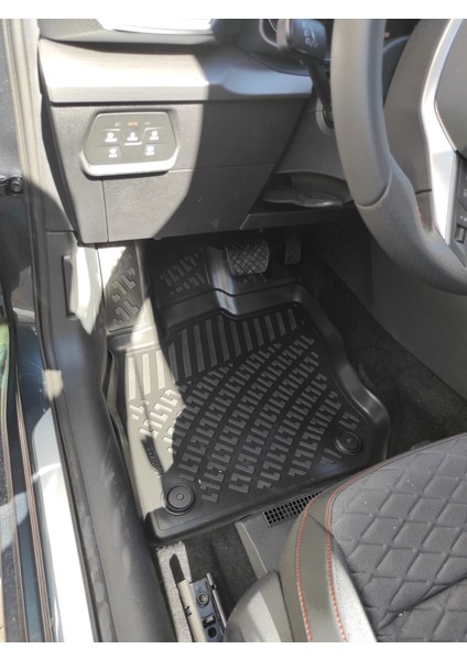 Seat Leon Otomatik 3D Siyah Havuzlu Paspas 2021 ve Sonrası fırsatları