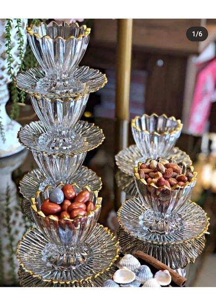 Lezzetli ve Şık Cerezlik Altın Renkli Ürün, Sofralarınıza Zarafet Katacak.