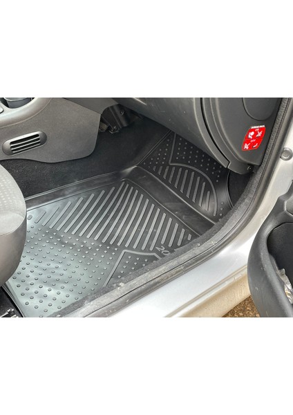 Peugeot 206 3D Siyah Havuzlu Paspas 2007 ve Sonrası fiyatları