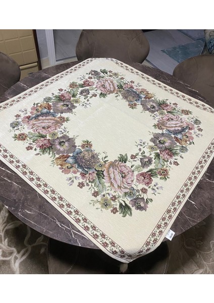 Goblen Masa ve Sehpa Örtüsü