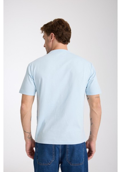 Erkek %100 Pamuk Relax Fit Kertenkele Nakışlı T-Shirt fırsatları