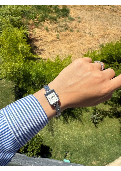 Retro Minimal Boncuk Kordon Vintage Kadın Kol Saati