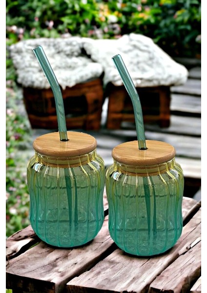 Iki Adet Yeşil Bambu Kapaklı Pipetli Isıya Dayanıklı Cam Bardak Seti
