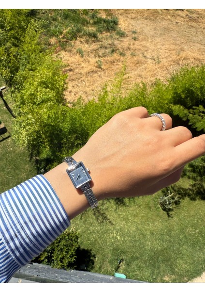 Retro Minimal Boncuk Kordon Vintage Kadın Kol Saati