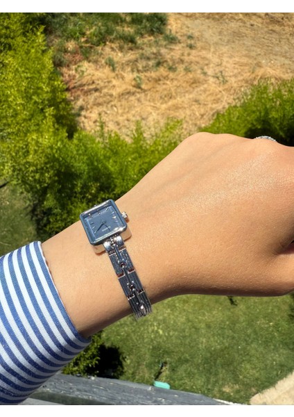 Retro Minimal Boncuk Kordon Vintage Kadın Kol Saati modelleri