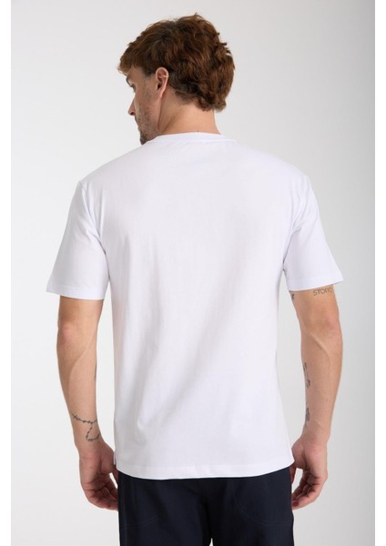 Erkek %100 Pamuk Relax Nakış Detaylı T-Shirt modelleri