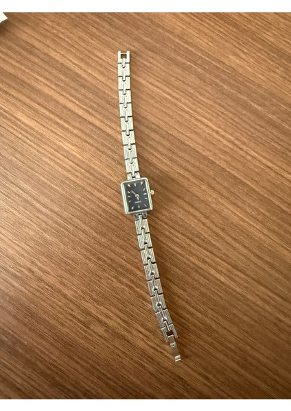 Retro Minimal Boncuk Kordon Vintage Kadın Kol Saati