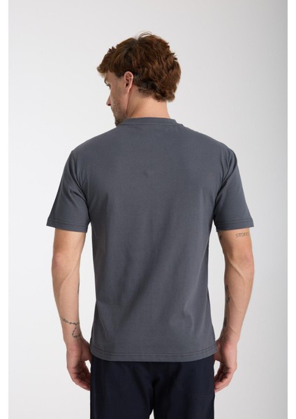 Erkek %100 Pamuk Relax Kaplumbağa Nakışlı T-Shirt