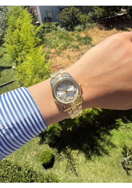 Retro Büyük Kadran Metal Kordon Vintage Kadın Kol Saati