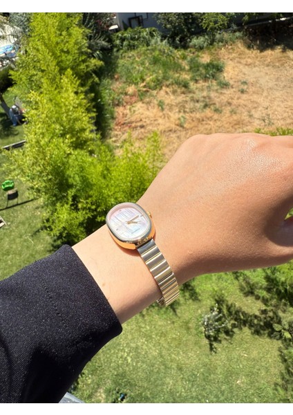 Retro Minimal Boncuk Kordon Vintage Kadın Kol Saati fiyatları