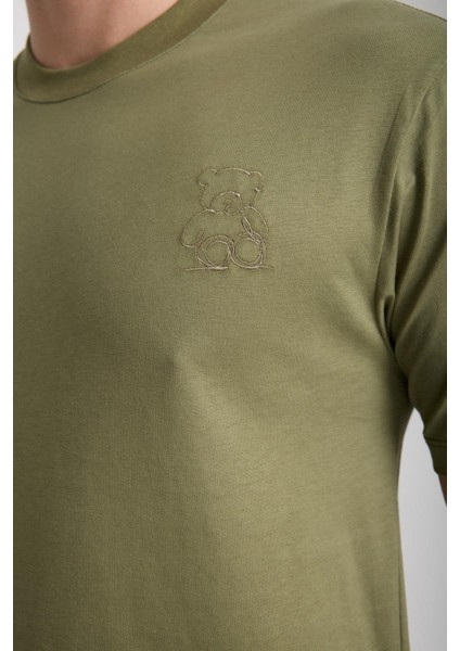 Erkek %100 Pamuk Relax Ayı Nakışlı T-Shirt fiyatları