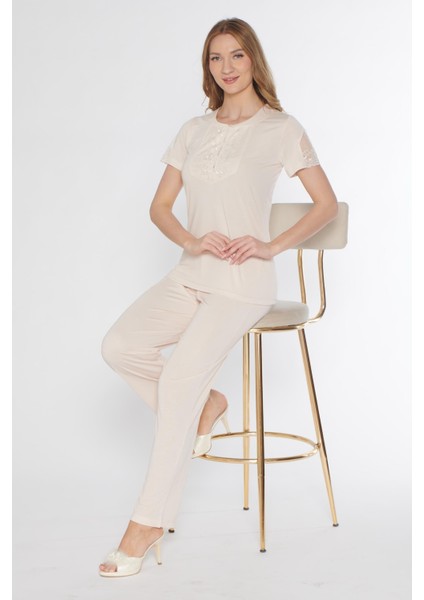 Kısa Kol Klasik Zakkum Pijama Takımı Dantel Detaylı Flz 88-114 modelleri