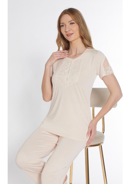 Kısa Kol Klasik Zakkum Pijama Takımı Dantel Detaylı Flz 88-114 indirimleri