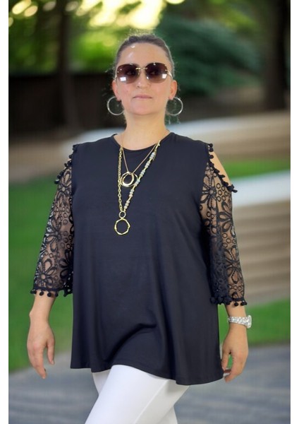 Pencere Detaylı Kolları Dantel Bisiklet Yaka Büyük Beden Bluz Siyah modelleri