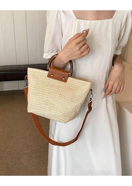 Lüks El ve Omuz Çantası Hasır Malzeme ile Şık Tasarım 2024 İlkbahar-Yaz Koleksiyonu