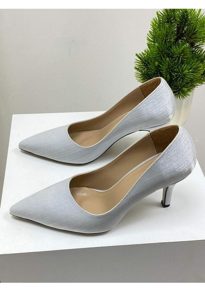 0000025 Renk: Gümüş Gri Kadın Stiletto Günlük Ayakkabı