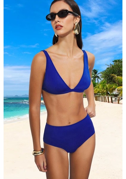 Üçgen Bikini Takımı Klora Dayanıklı Özel Tasarım Yüksek Konfor Esnek Kumaş