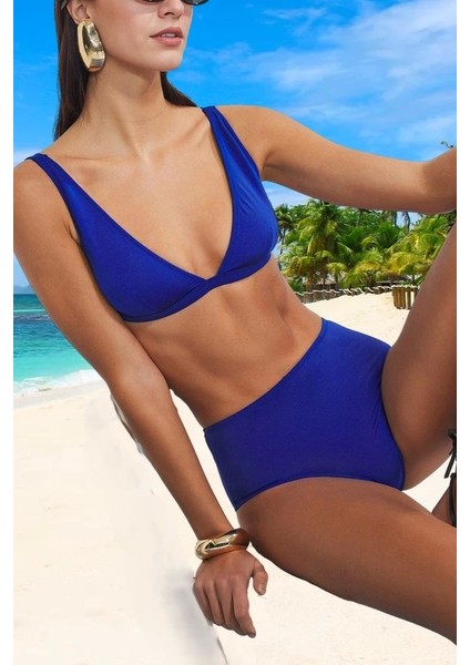 Üçgen Bikini Takımı Klora Dayanıklı Özel Tasarım Yüksek Konfor Esnek Kumaş fiyatları