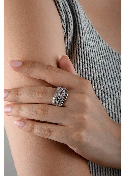 925 Ayar Gümüş 6 Sıra Bantlı Taşlı Yüzük