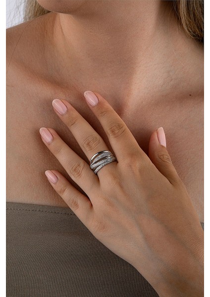 925 Ayar Gümüş 6 Sıra Bantlı Taşlı Yüzük fiyatları