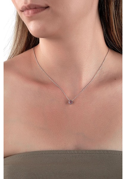 925 Ayar Gümüş Küp Görünümlü Pembe Kare Taşlı Kolye