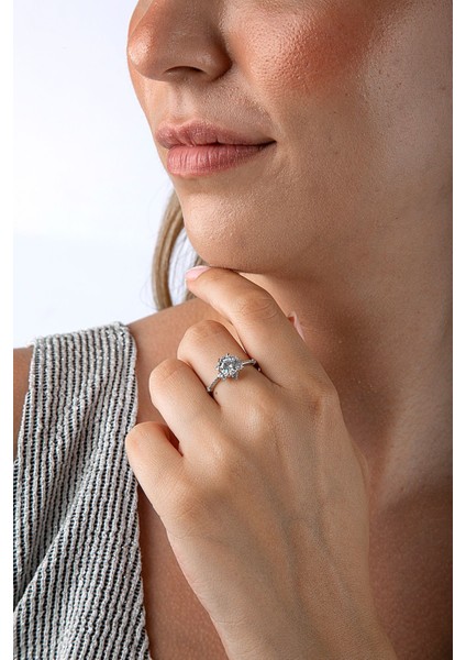 925 Ayar Gümüş Lotus Figürlü Yükseltili Ince Bantlı Oymalı Yüzük modelleri