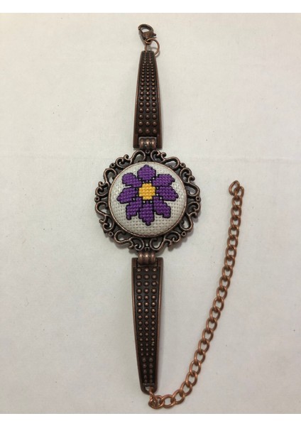 Kanaviçe Işlemeli Bileklik fiyatları