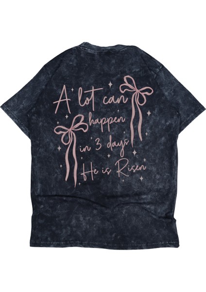 Unisex A Lot Can Happen Sırt Baskılı Yıkamalı T-Shirt, Oversize Kurdele Temalı Vintage Tişört modelleri