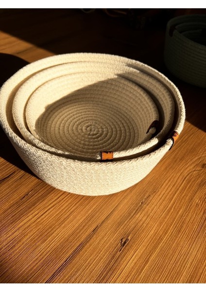 El Yapımı 3'lü Doğal Hasır Sepet, Çok Amaçlı ve Şık Depolama Çözümü modelleri