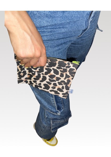 Leopar Desenli Denim Pasaport Cüzdanı