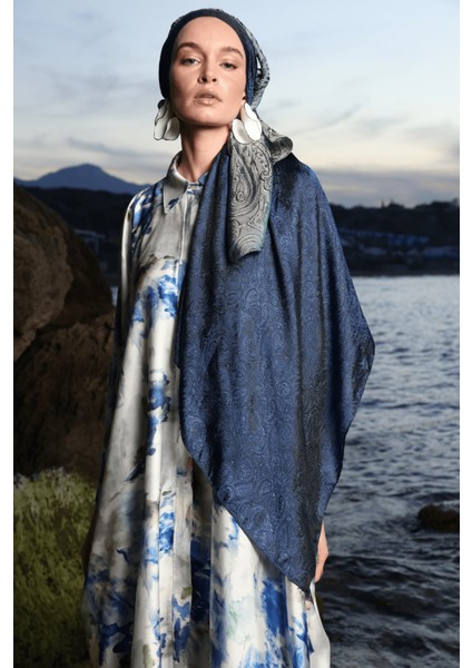 Liva Desen Shine Line Şal Siyah-Indigo