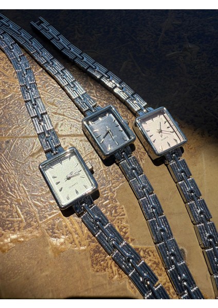 Retro Minimal Boncuk Kordon Vintage Kadın Kol Saati