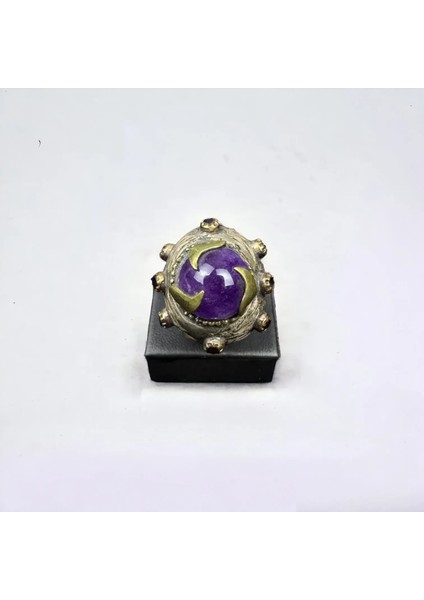 Ametist ve Lal (Garenet) Taşından Oluşan Gümüş Yüzük