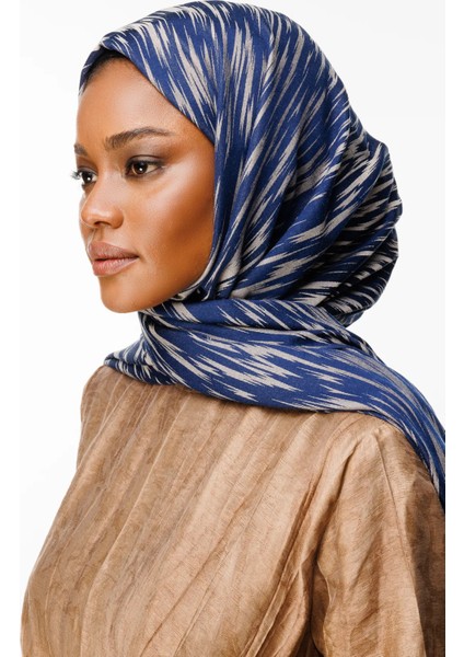 Selis Desen Çift Taraflı Şal Lacivert-Bej modelleri