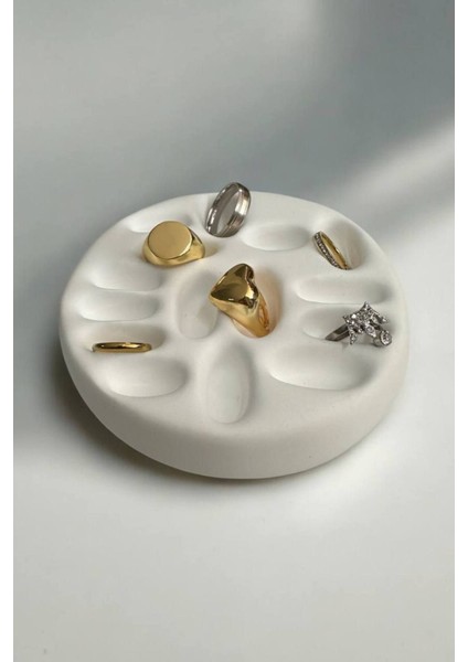 Beyaz Yüzük ve Aksesuar Standı 11CM, Şık ve Kullanışlı Tasarım
