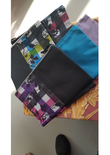 Desenli Mavi ve Lila Makyaj Çantası, Şık ve Kullanışlı Tasarım fiyatları