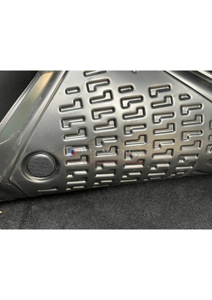 Peugeot 3008 Ev (Elektrikli) 3D Siyah Havuzlu Paspas 2024 ve Sonrası fırsatları