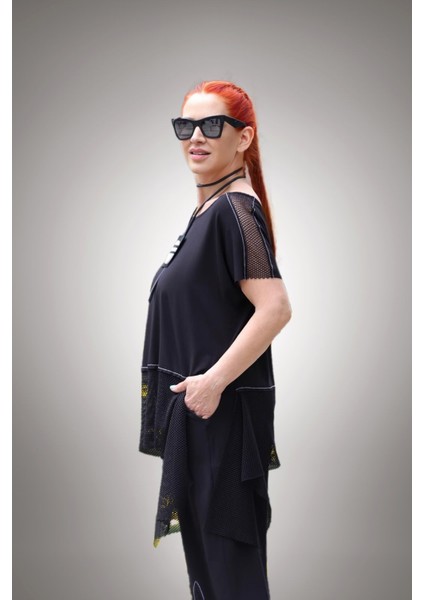 Asimetrik Kesim ve File Detaylı Siyah Bluz Xl modelleri