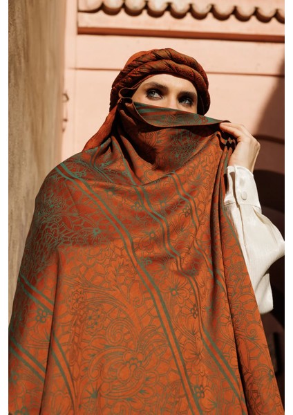 Lavin Desen Çift Taraflı Şal Koyu Haki-Koyu Gül Kurusu fırsatları