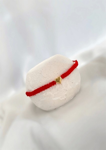 Kırmızı Kalp Detaylı Aşk Bilekliği