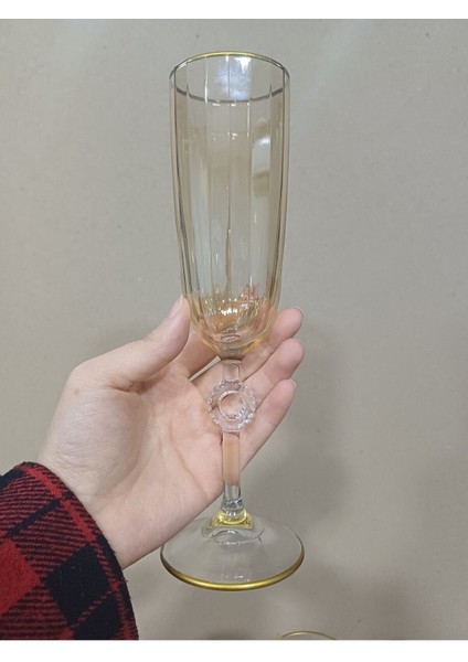 Beyaz Kahve Yanına Uygun 6 Kişilik Şık Bardak Seti fırsatları